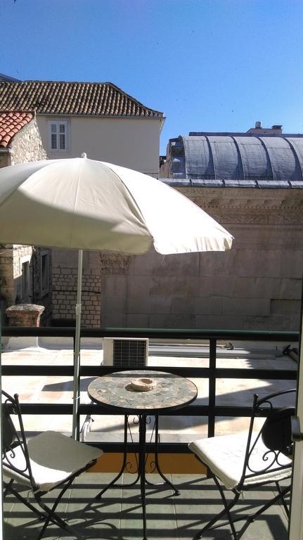 Diocletian'S Palace Apartments Split Buitenkant foto
